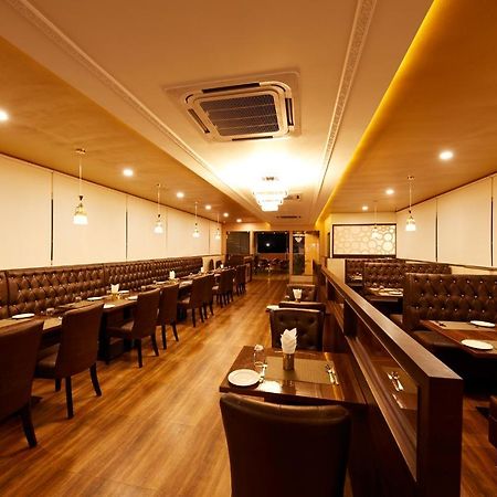 Al Noor Palace Business Class Hotel Chennai Exterior photo