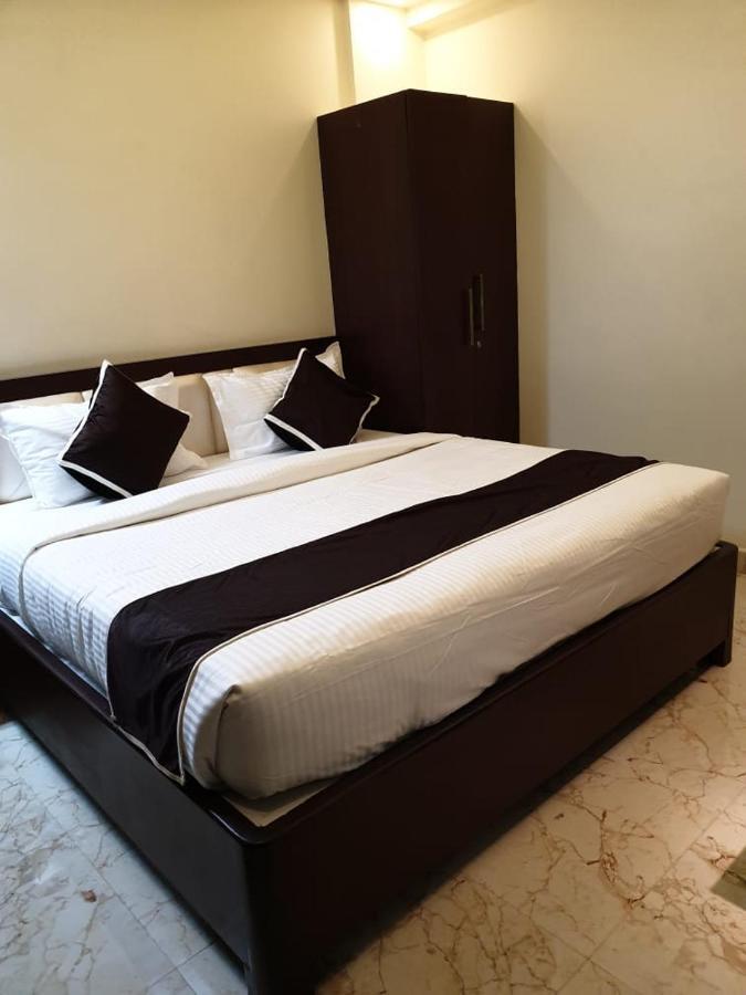 Al Noor Palace Business Class Hotel Chennai Exterior photo