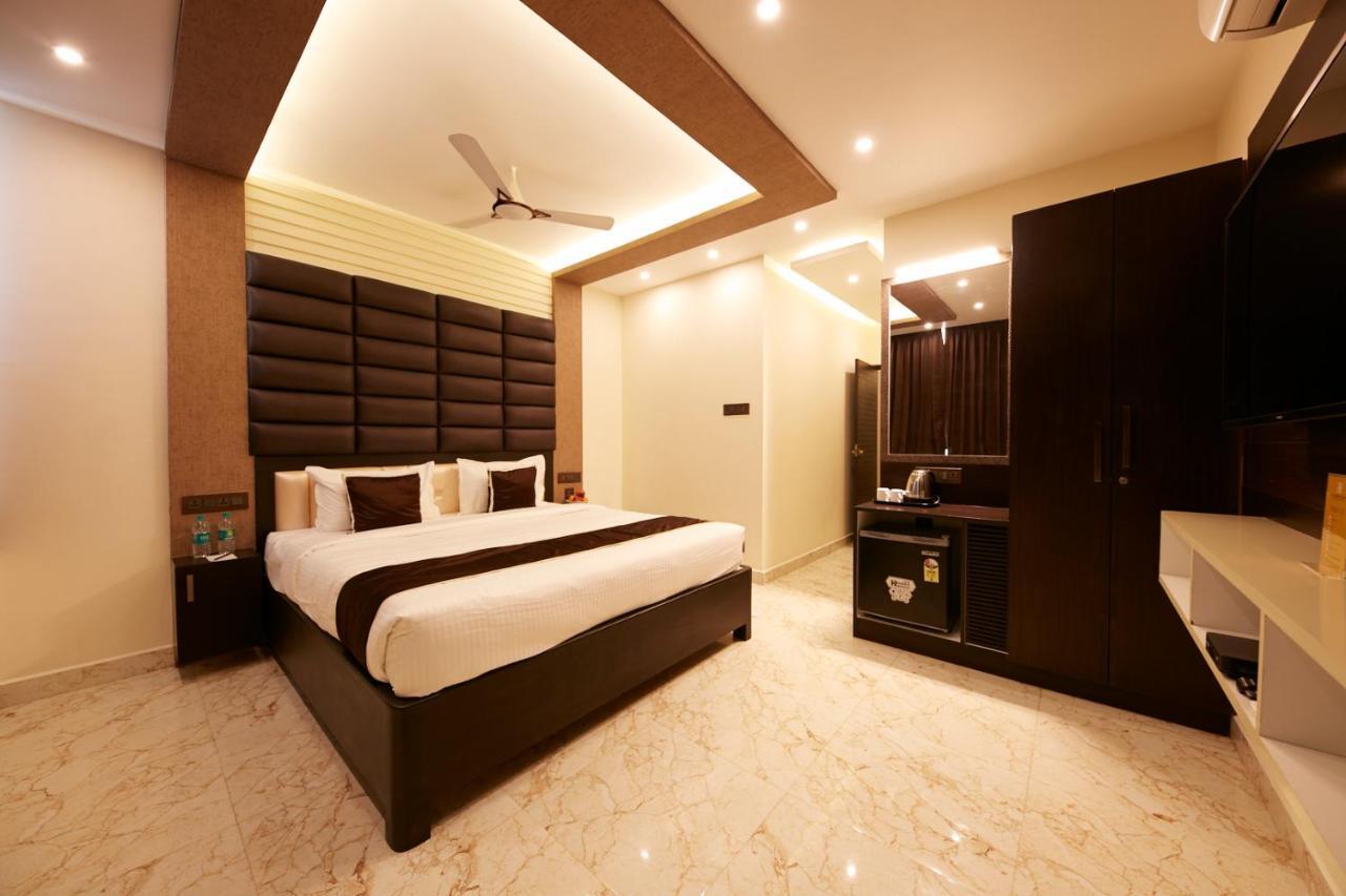 Al Noor Palace Business Class Hotel Chennai Exterior photo